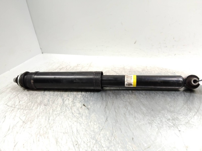 Recambio de amortiguador trasero para toyota avensis cross sport (t27) advance referencia OEM IAM   