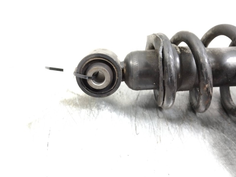 Recambio de amortiguador trasero para toyota avensis berlina (t25) 2.0 16v cat referencia OEM IAM   