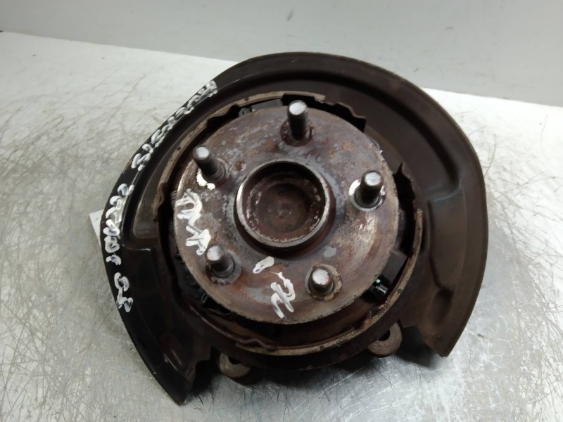 Recambio de mangueta trasera izquierda para toyota avensis berlina (t25) 2.0 turbodiesel cat referencia OEM IAM   