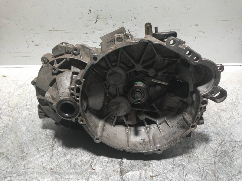 Recambio de caja cambios para volvo s70 berlina 2.5 20v cat referencia OEM IAM P1208896 M56H T106191