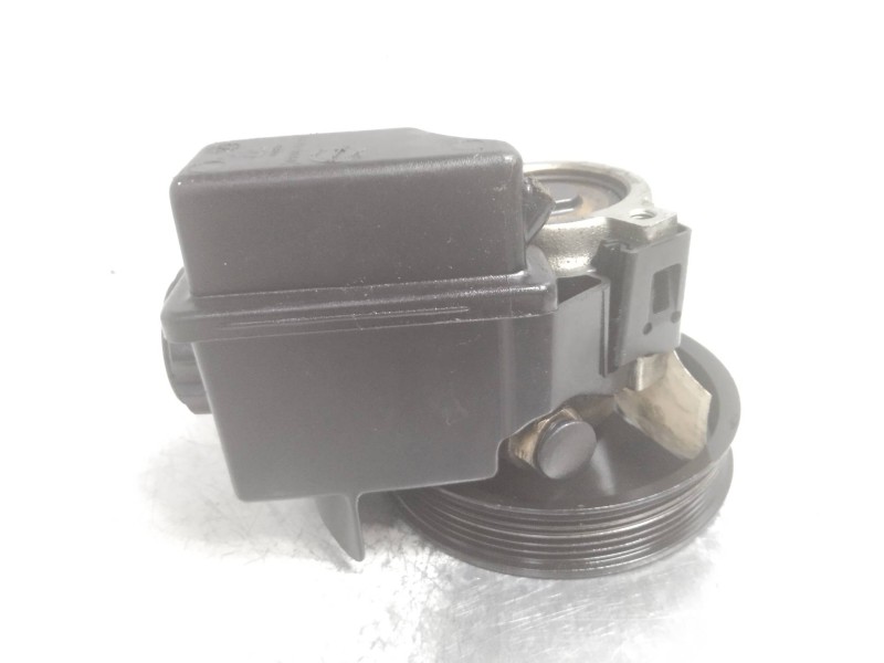 Recambio de bomba direccion para volvo s70 berlina 2.5 cat referencia OEM IAM   