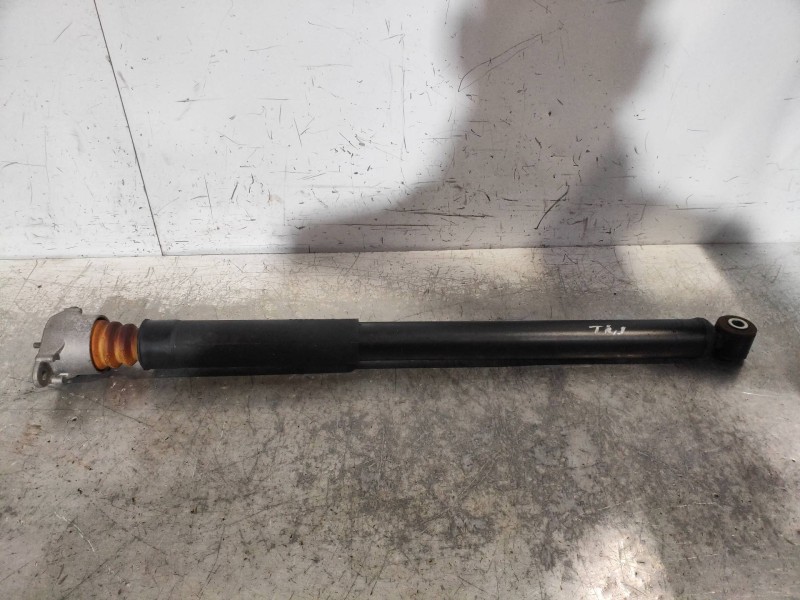 Recambio de amortiguador trasero derecho para ford ecosport (cr6) titanium referencia OEM IAM   