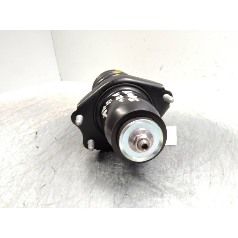 Recambio de amortiguador trasero para toyota avensis berlina (t25) 2.0 executive berlina (5-ptas.) referencia OEM IAM   