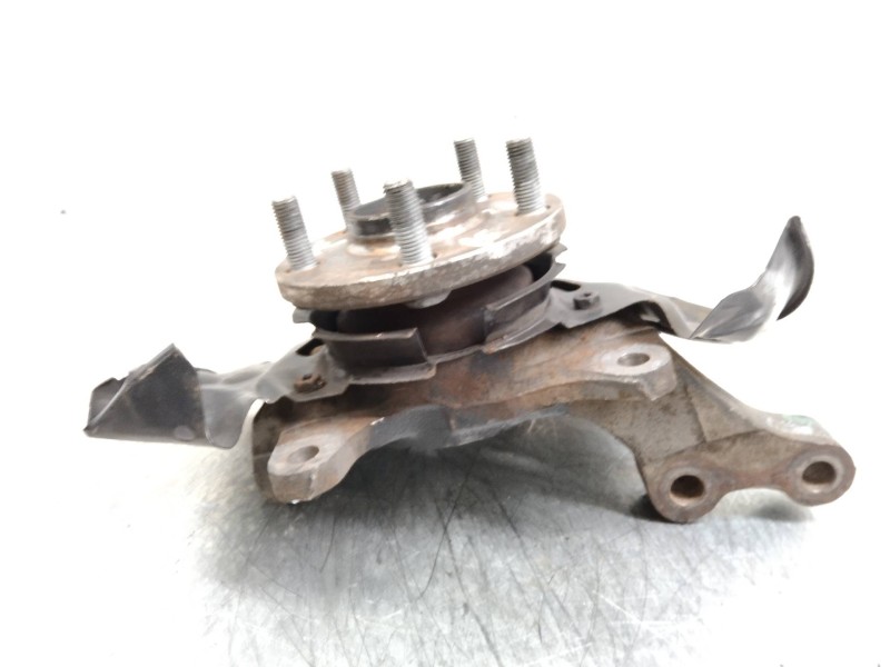 Recambio de mangueta delantera derecha para toyota carina (t19) referencia OEM IAM   