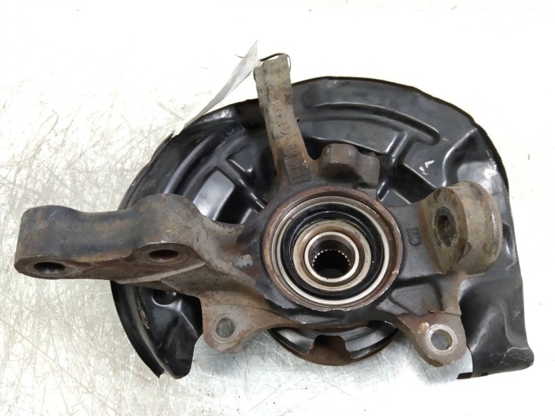 Recambio de mangueta delantera derecha para toyota carina (t19) referencia OEM IAM   