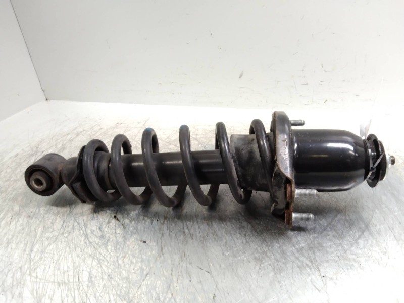 Recambio de amortiguador trasero para toyota avensis berlina (t25) referencia OEM IAM   