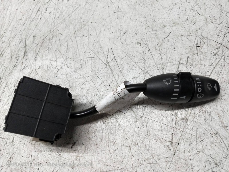 Recambio de mando limpia para jaguar s-type 3.0 v6 referencia OEM IAM   