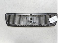 Recambio de rejilla delantera para volvo v70 familiar 2.5 turbodiesel referencia OEM IAM    2