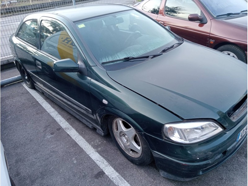 opel astra g berlina del año 1999