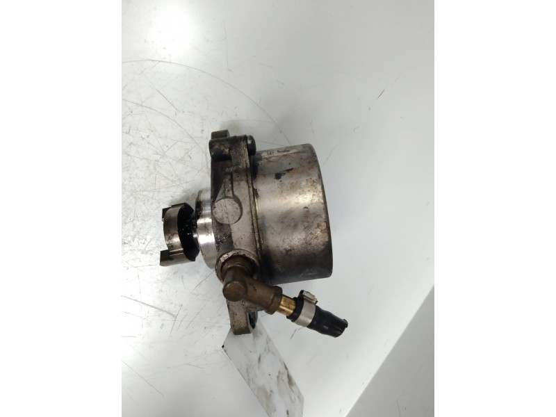 Recambio de depresor freno / bomba vacio para fiat panda (169) 1.3 jtd cat referencia OEM IAM   