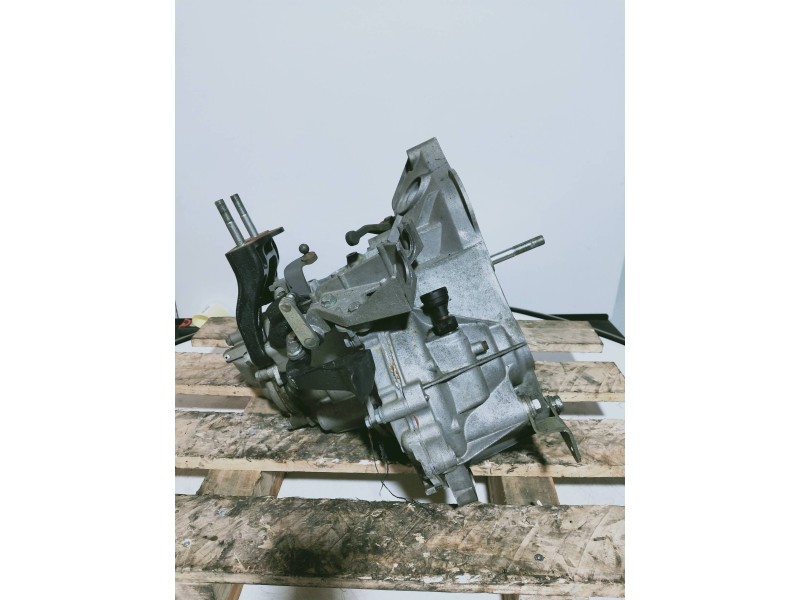 Recambio de caja cambios para fiat linea (110) 1.3 16v jtd cat referencia OEM IAM 2182 0498628 