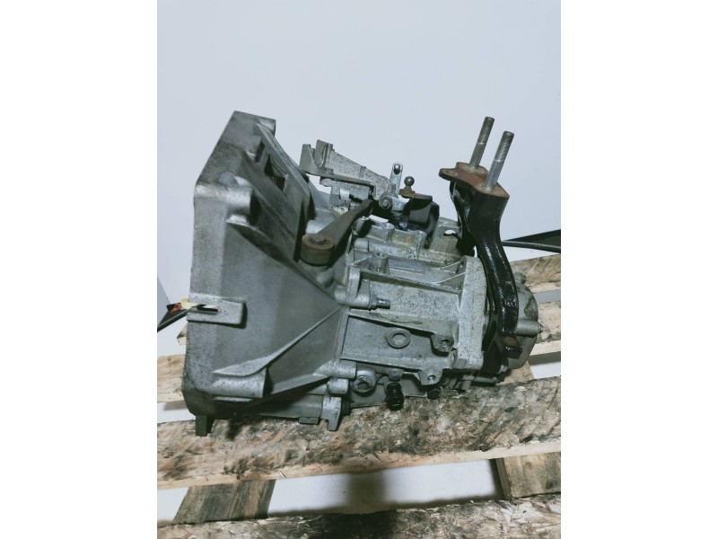Recambio de caja cambios para fiat linea (110) 1.3 16v jtd cat referencia OEM IAM 2182 0498628 