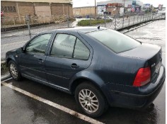 volkswagen bora berlina (1j2) del año 2004 2