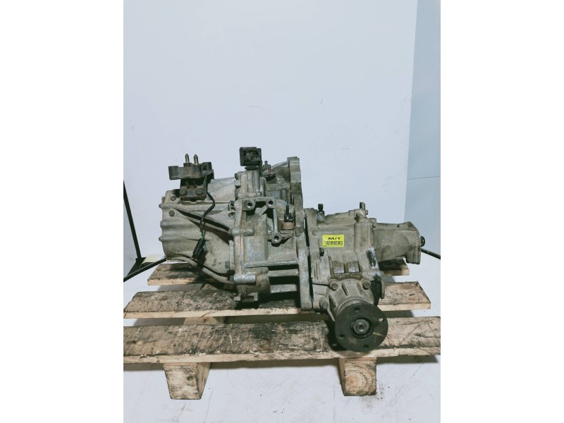 Recambio de caja cambios para hyundai santa fe (sm) 2.4 cat referencia OEM IAM Y020904438  