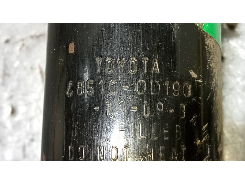 Recambio de amortiguador delantero derecho para toyota yaris (ksp9/scp9/nlp9) básico referencia OEM IAM   