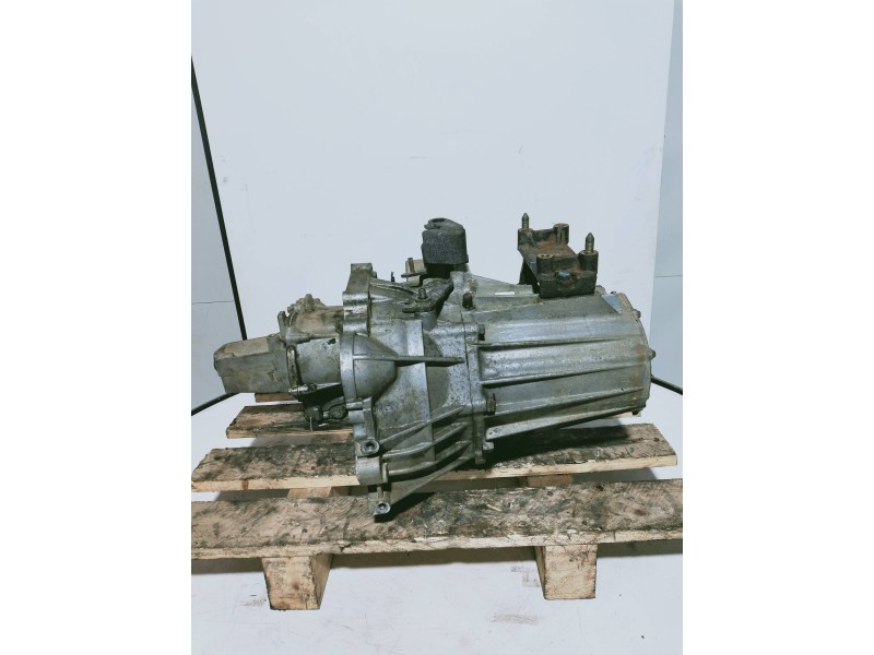 Recambio de caja cambios para hyundai santa fe (sm) 2.4 cat referencia OEM IAM Y020904438  