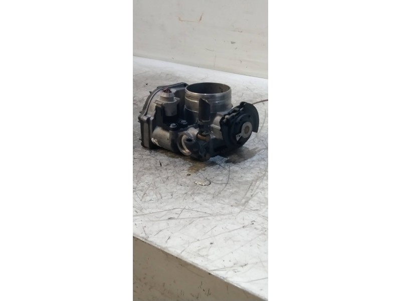 Recambio de caja mariposa para skoda octavia berlina (1u2) 1.8 20v slx referencia OEM IAM 06A133064 40823711015 