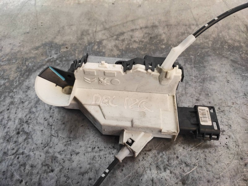 Recambio de motor cierre centralizado delantero izquierdo para citroen berlingo station wagon xtr plus referencia OEM IAM 828406
