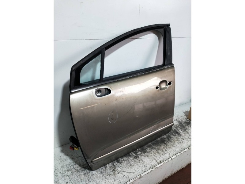 Recambio de puerta delantera izquierda para peugeot 5008 premium referencia OEM IAM   5P