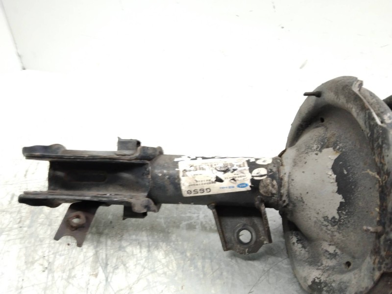 Recambio de amortiguador delantero izquierdo para kia rio 1.5 crdi referencia OEM IAM 546001G230  
