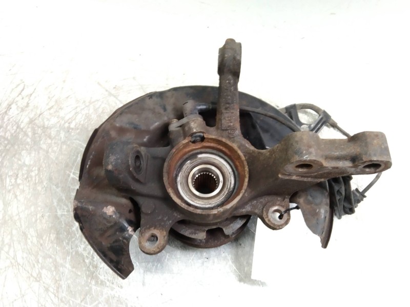 Recambio de mangueta delantera izquierda para toyota corolla (e11) 1.6 linea terra (5-ptas.) referencia OEM IAM   