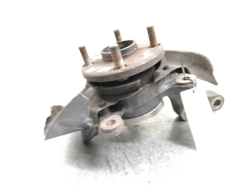 Recambio de mangueta delantera derecha para toyota corolla (e11) 1.6 16v referencia OEM IAM   