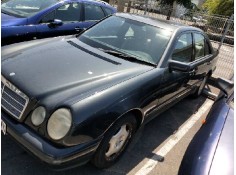 mercedes clase e (w210) berlina del año 1998