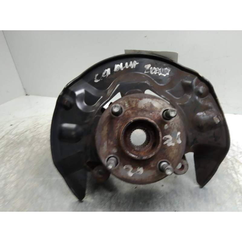 Recambio de mangueta delantera izquierda para toyota corolla (e12) 2.0 d-4d linea luna berlina referencia OEM IAM   