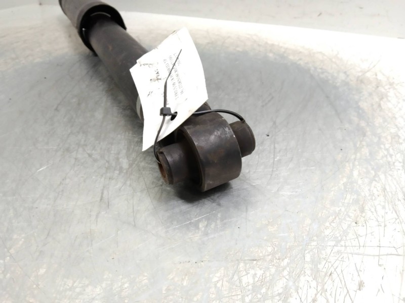 Recambio de amortiguador trasero para toyota prius (nhw30) referencia OEM IAM   