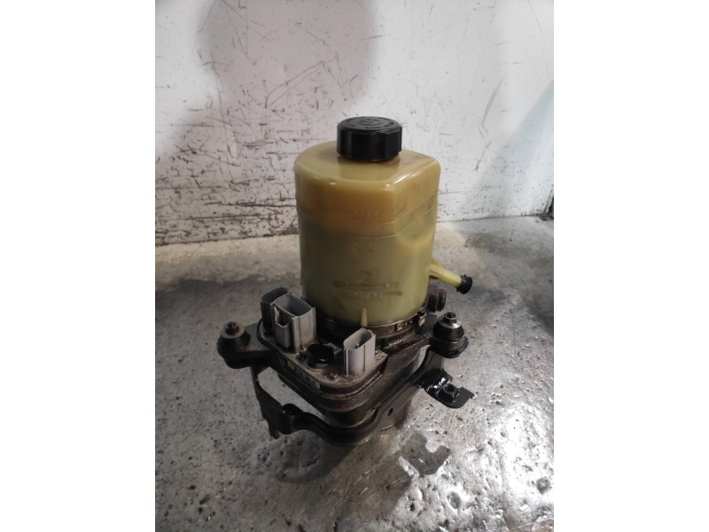 Recambio de bomba direccion para ford c-max (cb3) ghia referencia OEM IAM 4M513K514BF  