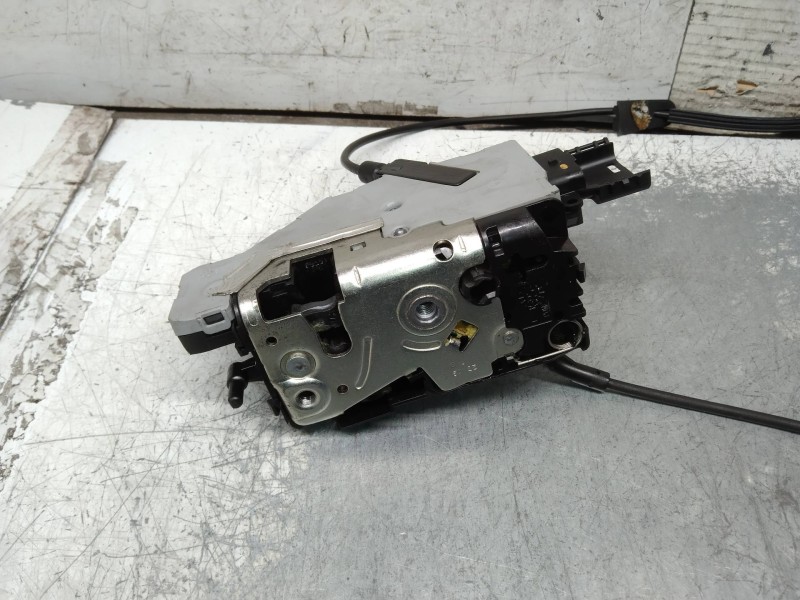 Recambio de motor cierre centralizado trasero izquierdo para citroen c4 picasso exclusive referencia OEM IAM   5P