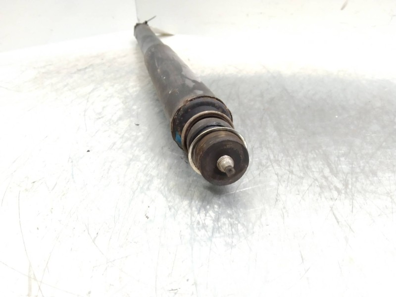 Recambio de amortiguador trasero para toyota rav 4 (a2) 1.8 16v cat referencia OEM IAM   
