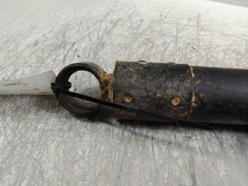 Recambio de amortiguador trasero para toyota land cruiser (j9) 3.0 turbodiesel referencia OEM IAM   