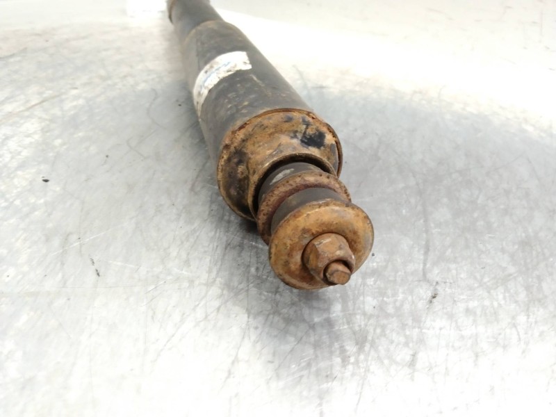 Recambio de amortiguador trasero para toyota land cruiser (j9) 3.0 turbodiesel referencia OEM IAM   