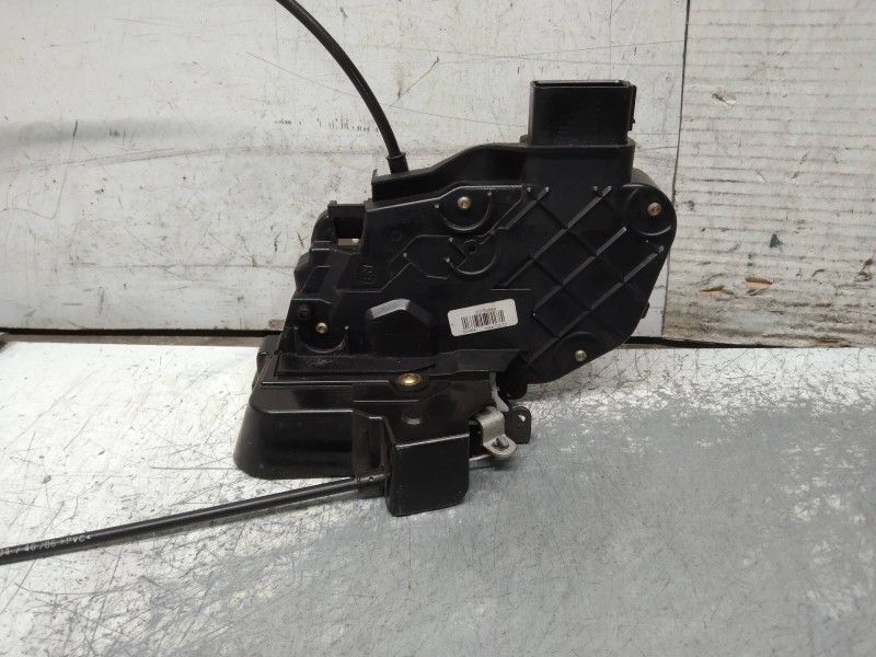 Recambio de motor cierre centralizado delantero derecho para volvo c30 d5 kinetic referencia OEM IAM 30753664  3P