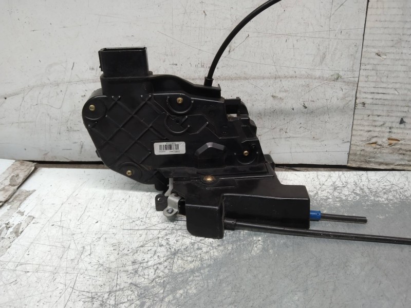 Recambio de motor cierre centralizado delantero izquierdo para volvo c30 d5 kinetic referencia OEM IAM 30753658  3P