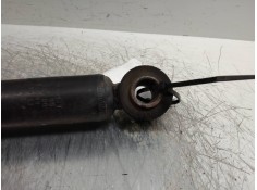 Recambio de amortiguador trasero para toyota yaris (ncp1/nlp1/scp1) 1.3 cat referencia OEM IAM    2
