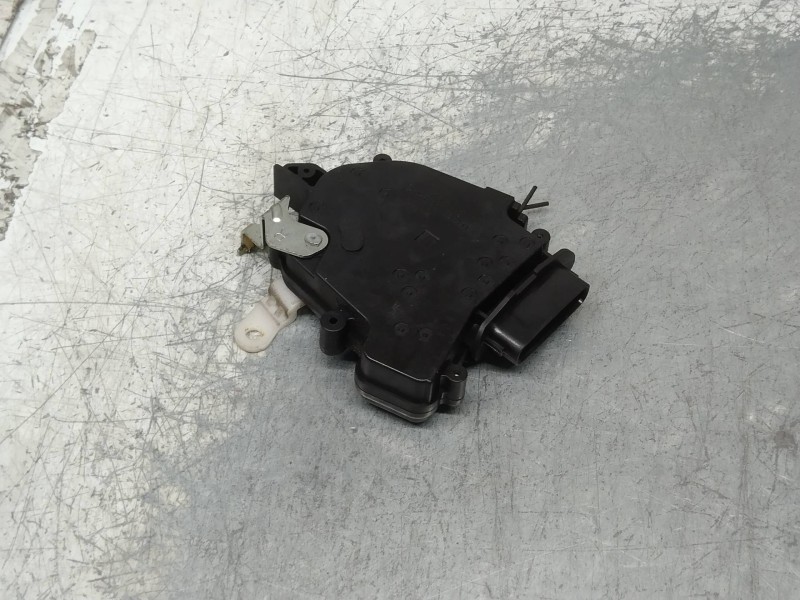 Recambio de motor cierre centralizado trasero derecho para mazda 5 berl. (cr) 2.0 crtd active+ (105kw) referencia OEM IAM   5P