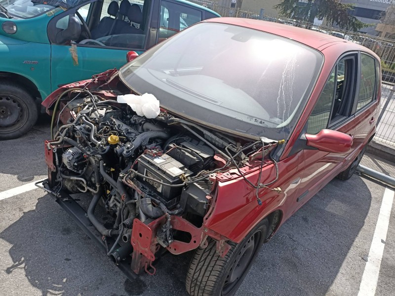 renault scenic ii del año 2003