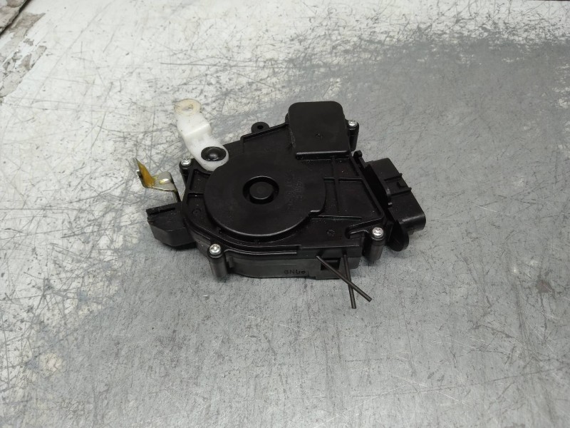 Recambio de motor cierre centralizado trasero derecho para mazda 5 berl. (cr) 2.0 crtd active+ (105kw) referencia OEM IAM   5P