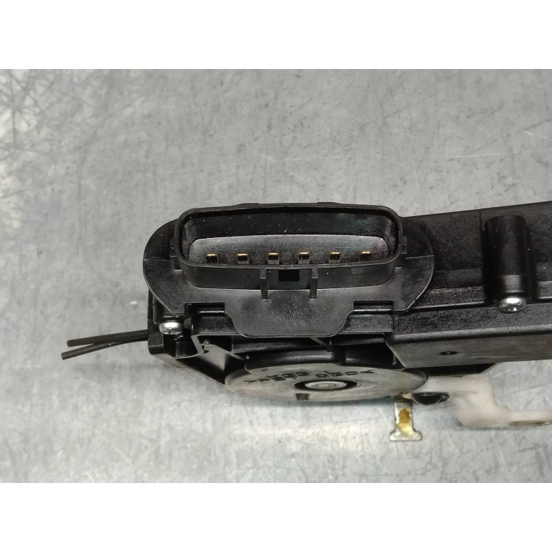 Recambio de motor cierre centralizado trasero izquierdo para mazda 5 berl. (cr) 2.0 crtd active+ (105kw) referencia OEM IAM   5P