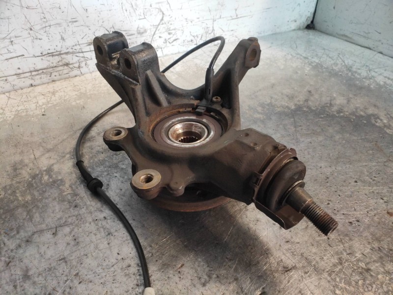 Recambio de mangueta delantera derecha para citroen berlingo station wagon xtr plus referencia OEM IAM   