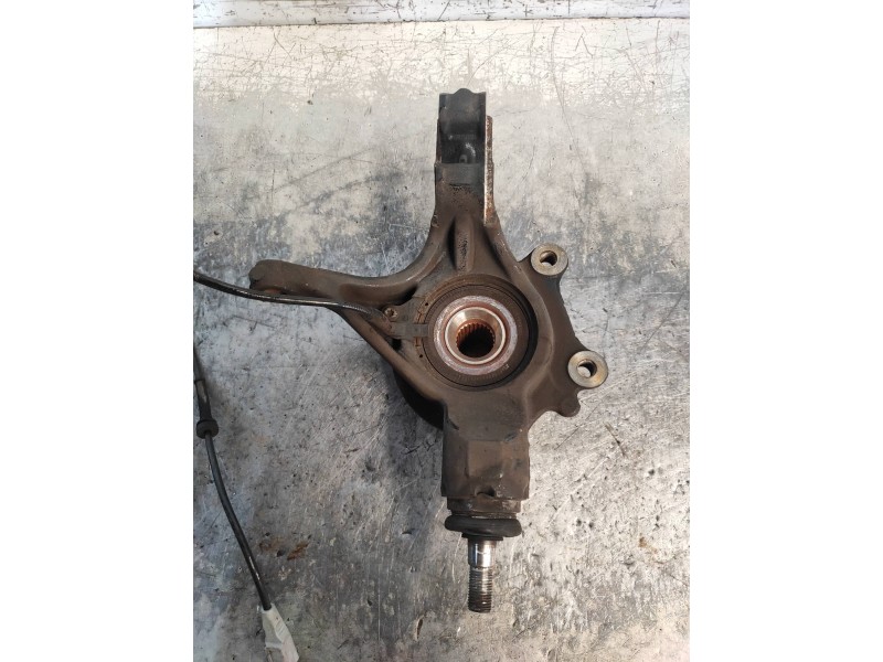 Recambio de mangueta delantera izquierda para citroen berlingo station wagon xtr plus referencia OEM IAM   