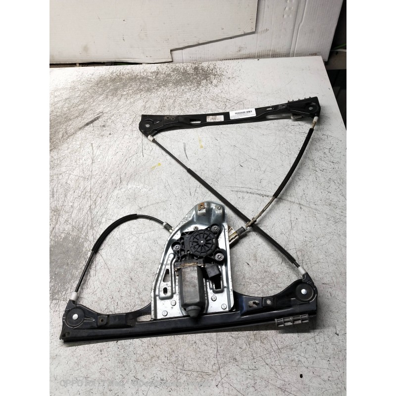 Recambio de elevalunas delantero izquierdo para mercedes clase c (w203) sportcoupe c 220 cdi (203.706) referencia OEM IAM A20372