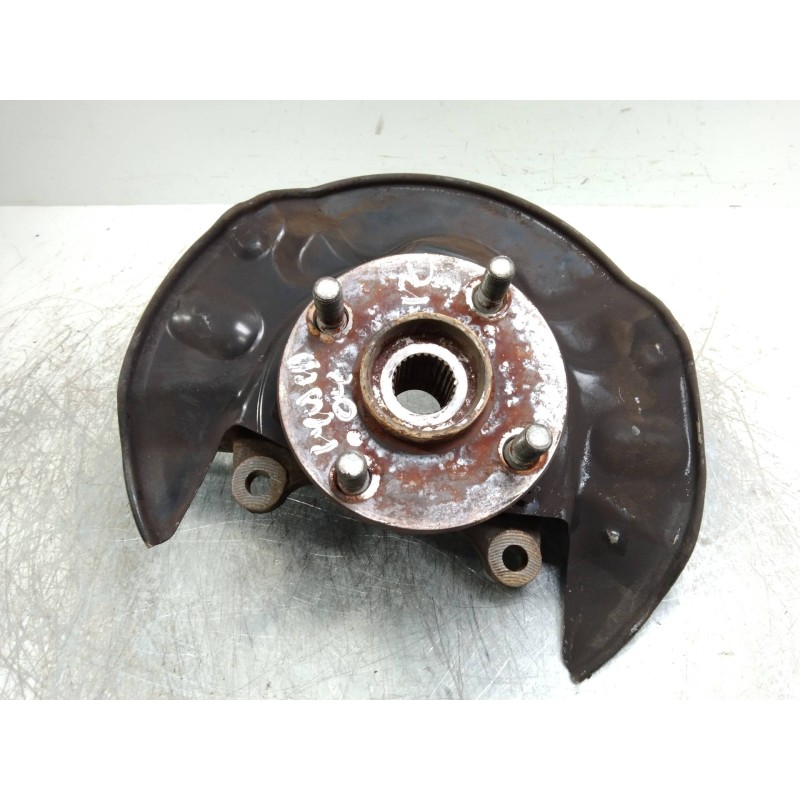 Recambio de mangueta delantera izquierda para toyota corolla (e12) 1.4 d-4d luna sedán referencia OEM IAM   
