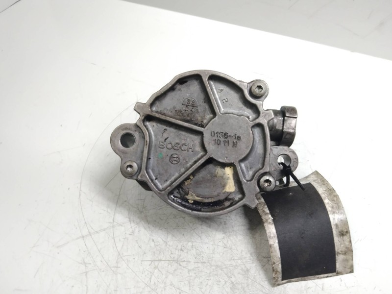 Recambio de depresor freno / bomba vacio para ford fiesta (cbk) 1.6 tdci cat referencia OEM IAM D1561A1011N  