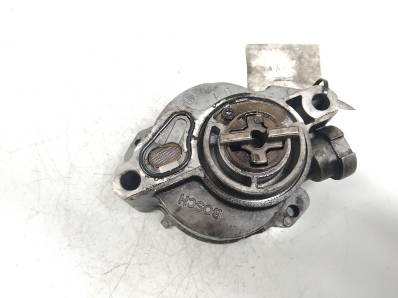 Recambio de depresor freno / bomba vacio para ford fiesta (cbk) 1.6 tdci cat referencia OEM IAM D1561A1011N  