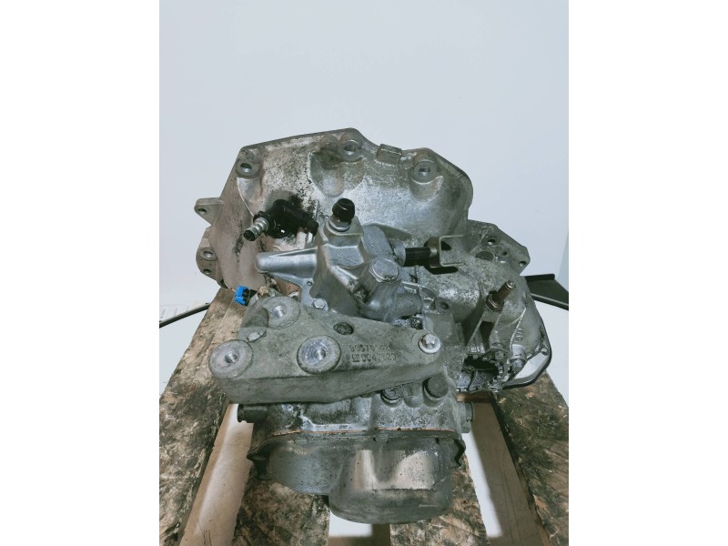 Recambio de caja cambios para opel astra gtc 1.4 16v referencia OEM IAM F13MC418 B34861 
