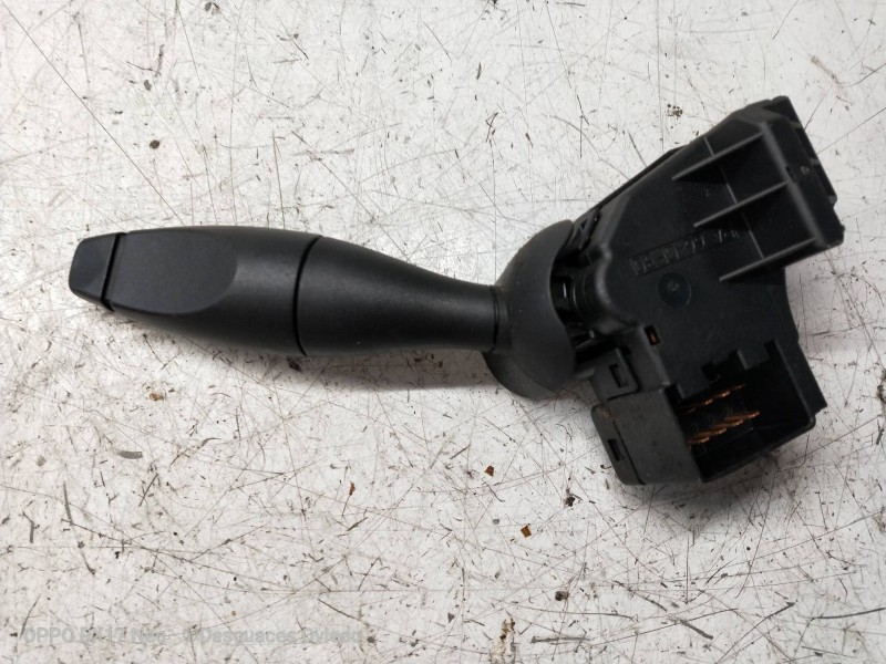 Recambio de mando limpia para ford fiesta (cbk) ambiente referencia OEM IAM 2S6T17A553AA  