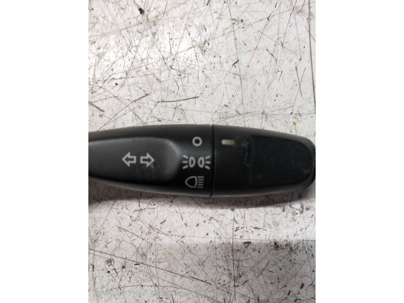 Recambio de mando luces para mitsubishi space star (dg0) 1900 di-d comfort referencia OEM IAM   